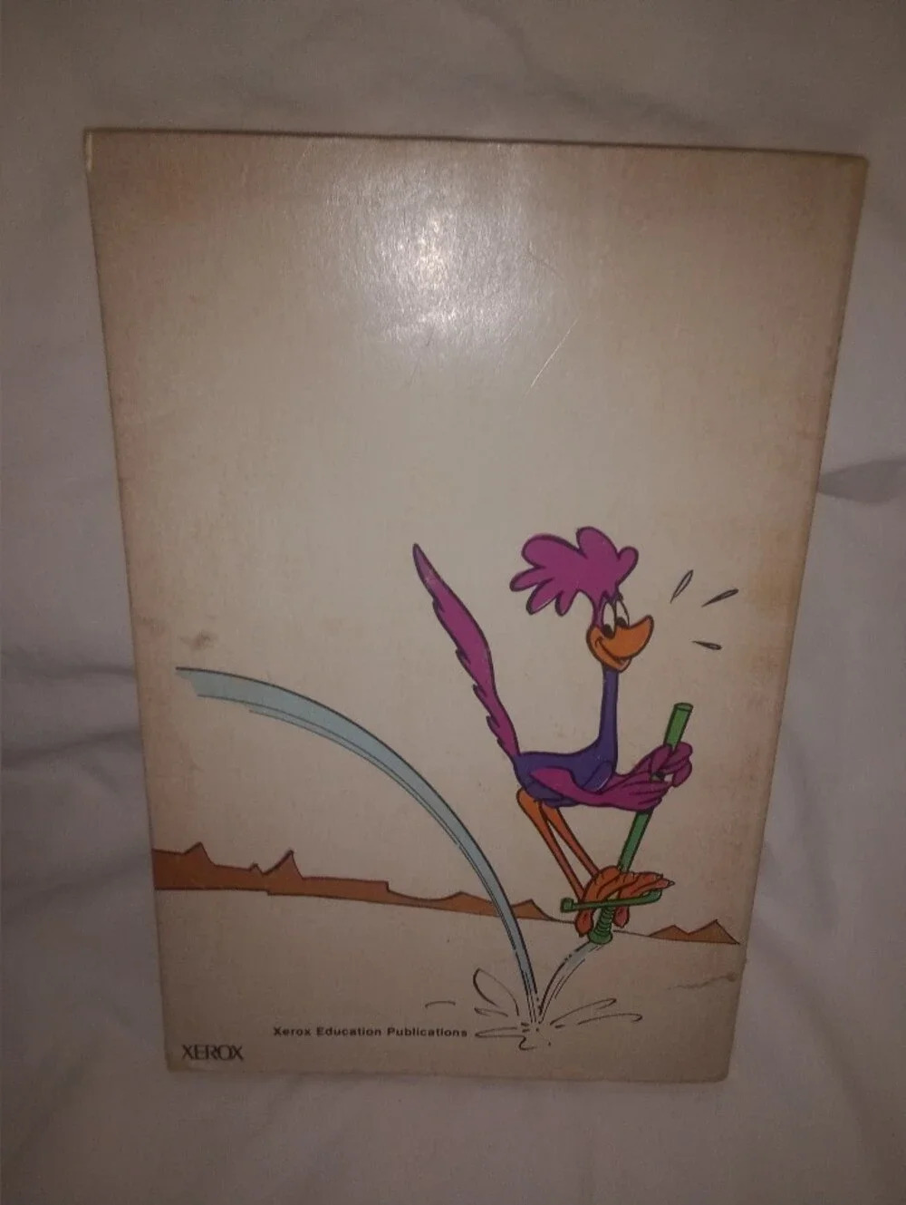 Vintage Road Runner Wile E Coyote Cartoon Book 1971 Child Kid Reading Toy